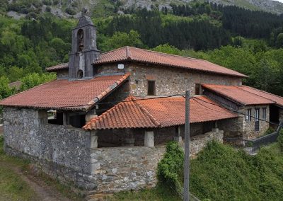 ERMITA DE SAN JUAN Y SAN ANTOLÍN (Oba)
