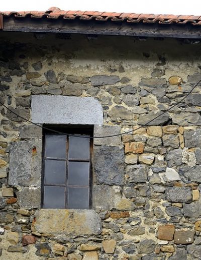 Ventana de la cabecera