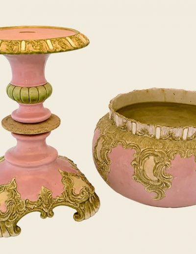 Recipiente con pedestal