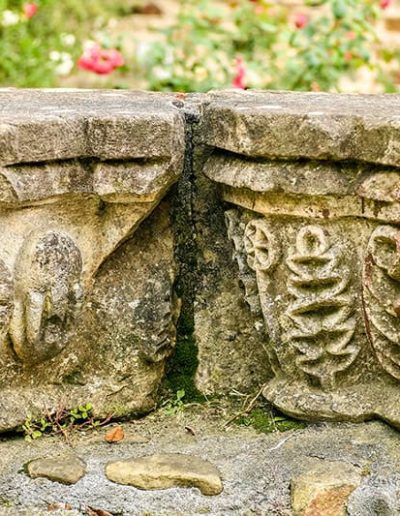 Capiteles