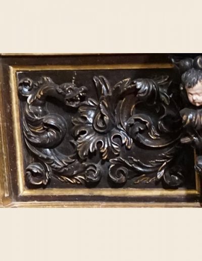 Retablo del Sagrado Corazón. Banco