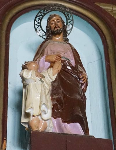 Retablo mayor. San José con el Niño