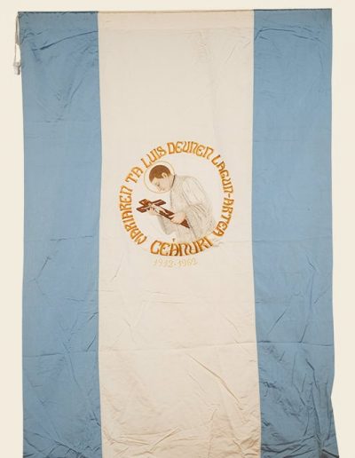 Estandarte Luis Deunen Lagun Artea
