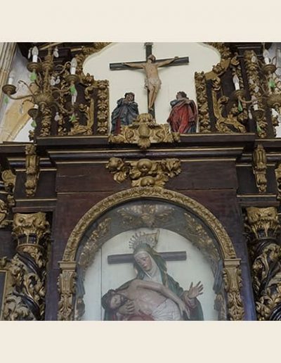 Retablo Mayor. Cornisa
