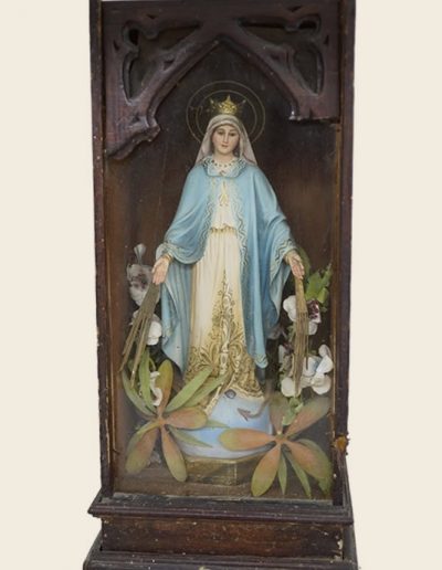 Urna domiciliaria de la Virgen Milagrosa