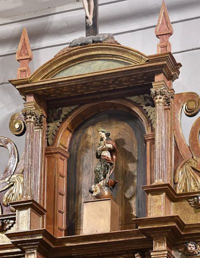 Retablo. Ático