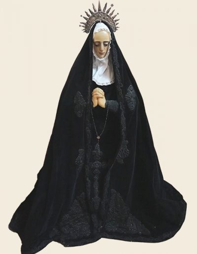 Dolorosa de vestir